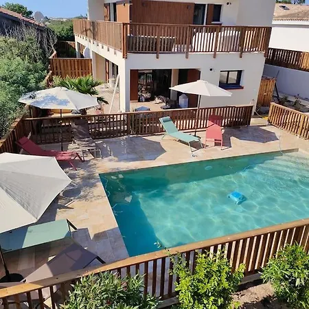 Rose Jacuzzi Vue