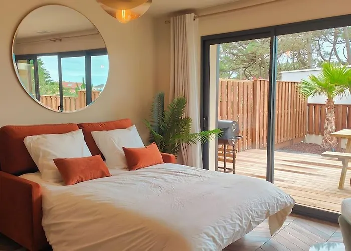 Rose Jacuzzi Vue Villa Lacanau