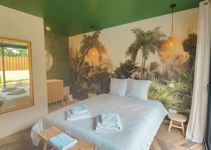 Rose Jacuzzi Vue * Lacanau