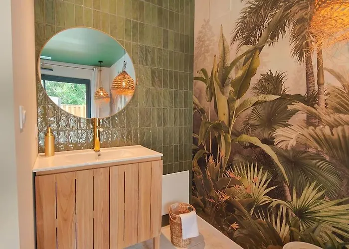 Rose Jacuzzi Vue Villa Lacanau