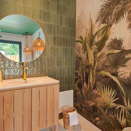 Rose Jacuzzi Vue Villa Lacanau